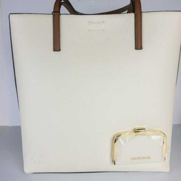 Calvin Klein Bella Tote -Cherub White - Picture 2 of 3